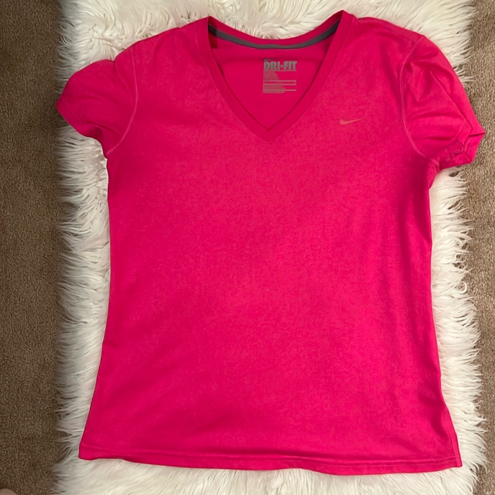 Nike dri-fit women’s pink top, like new!!!! V-Neck
